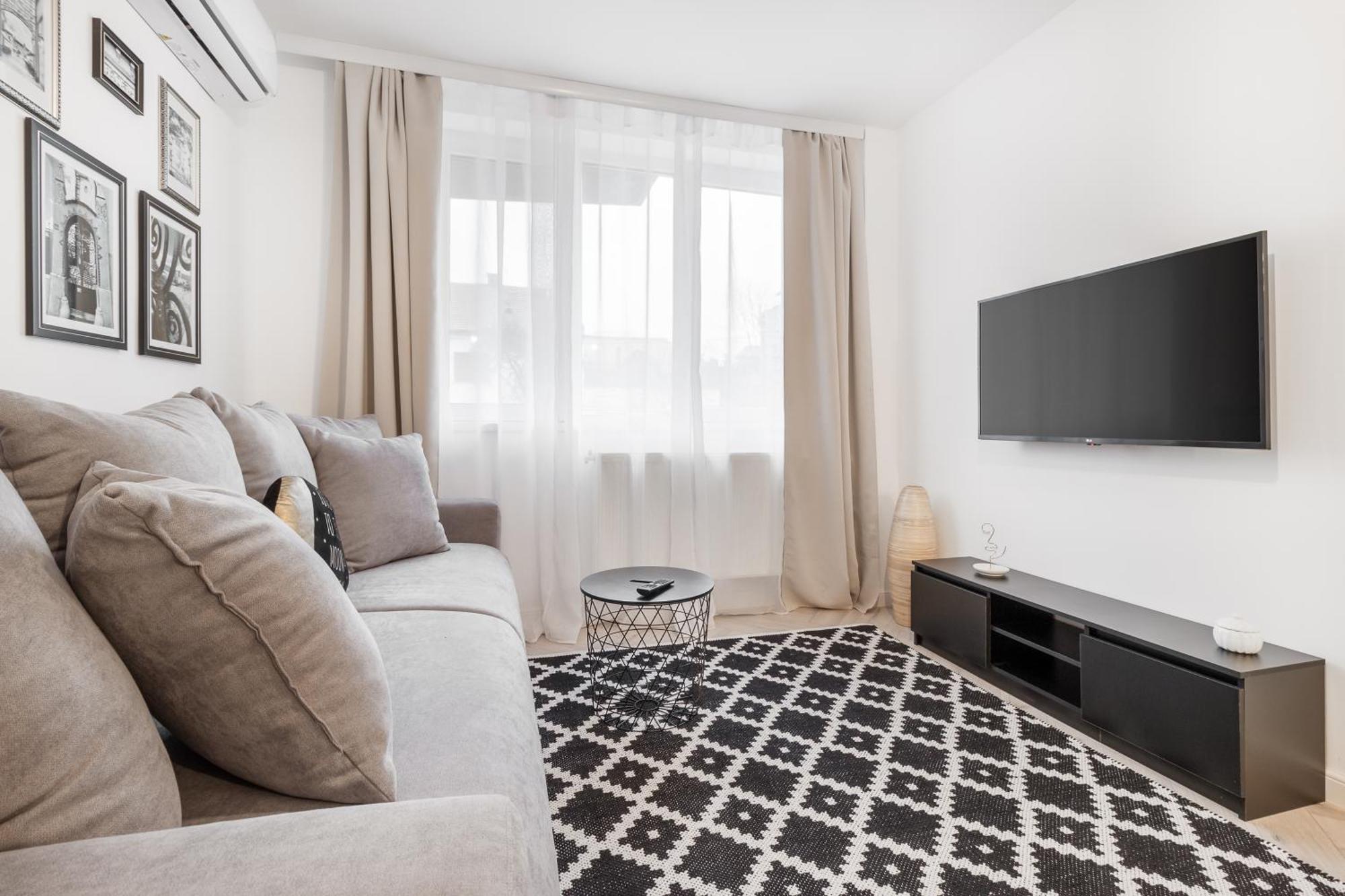 Chic Monochrome Flat Apartment